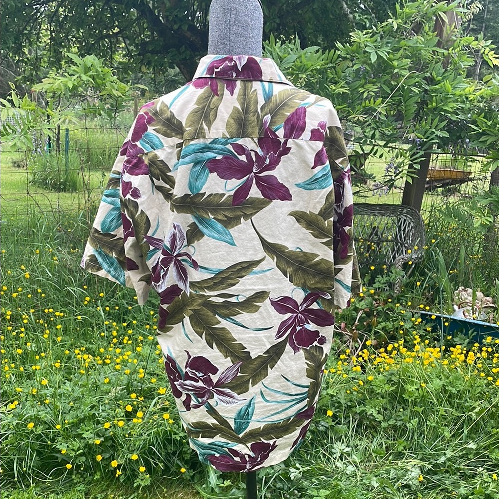 Tropical Floral Orchid Button-Up Shirt - Picture 10 of 14